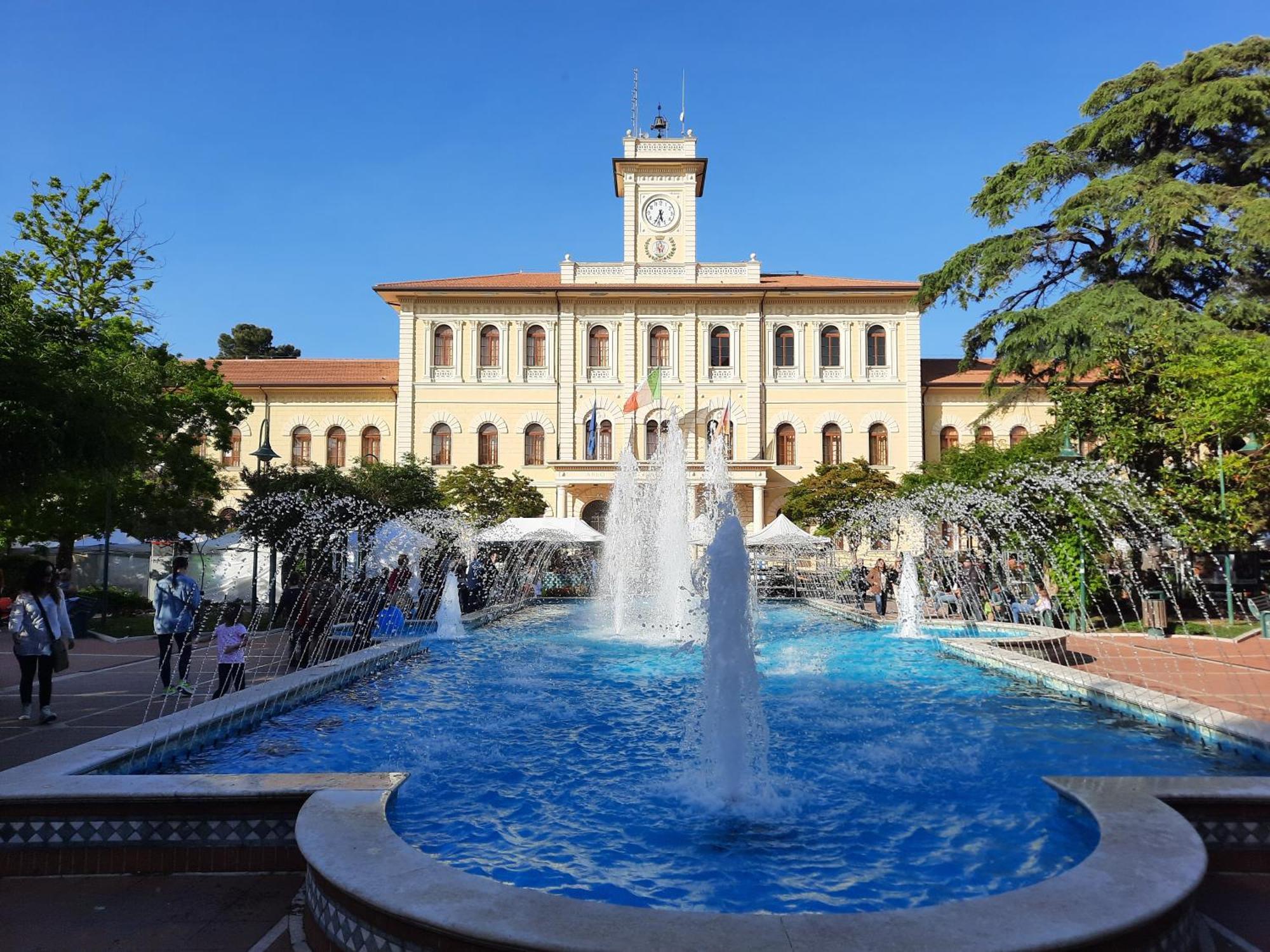 Ferienwohnung Centromare Cattolica Exterior foto
